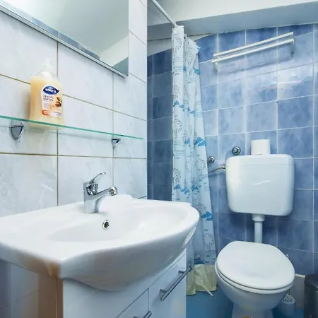 Apartment 3 Bedroom Amazing In